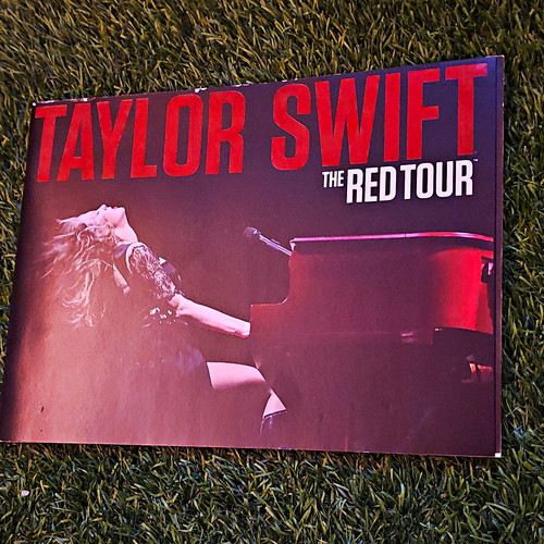 Taylor swift the red - taylor, tour