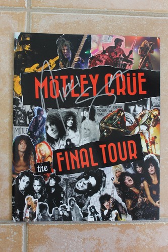 Nikki sixx autographed signed - sixx,