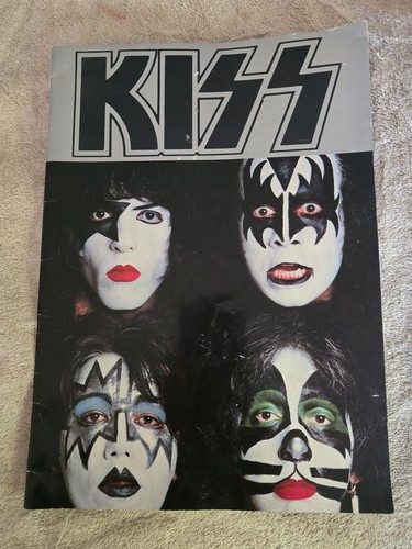 Kiss 1979 dynasty concert - kiss,